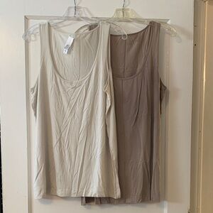 Wynne Layers Elegant Women's Neutral Tank Top